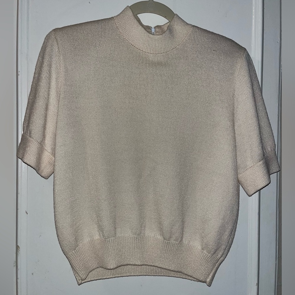 St John sort sleeve ivory sweater with back zipper size M